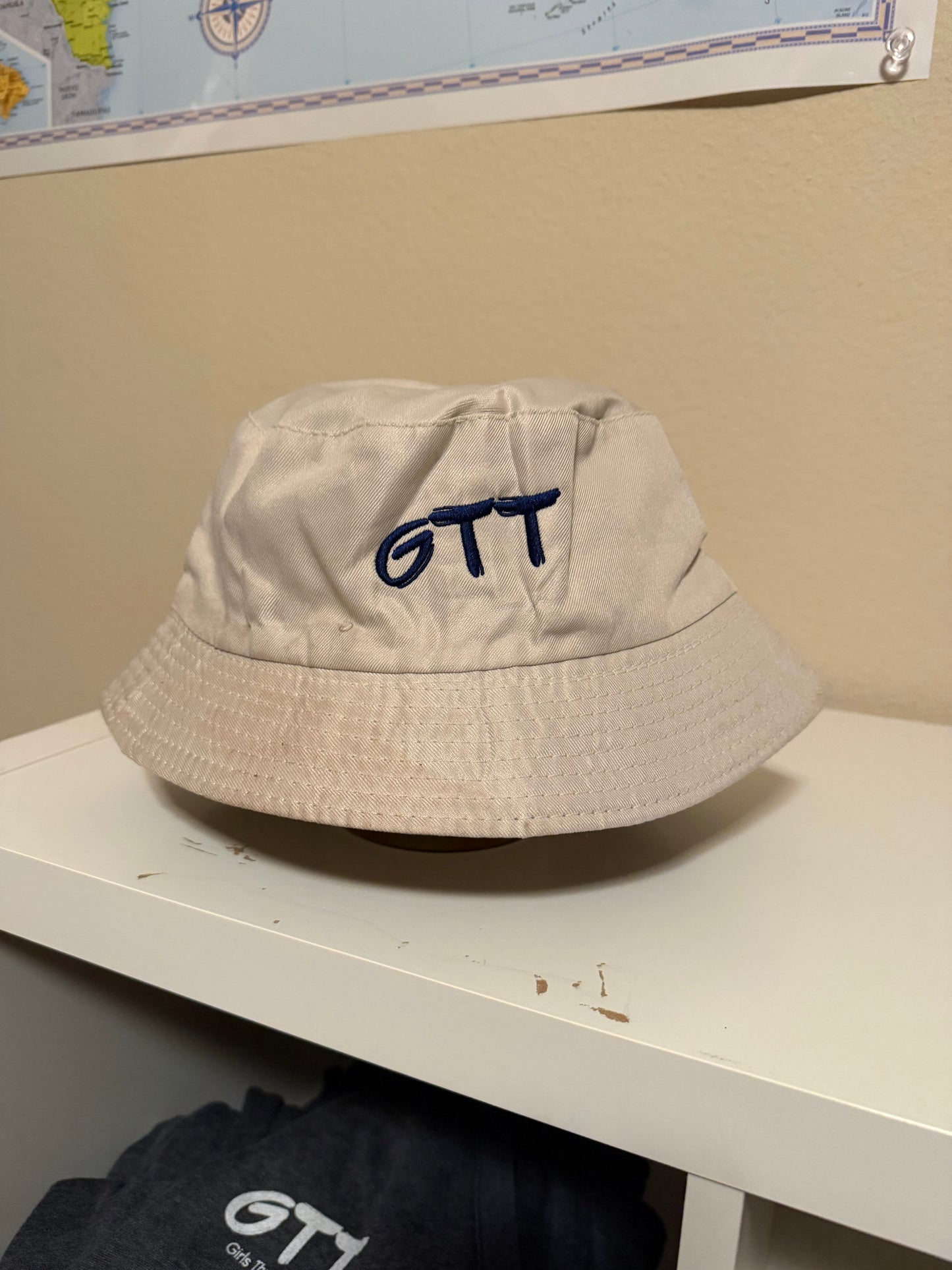Bucket Hat