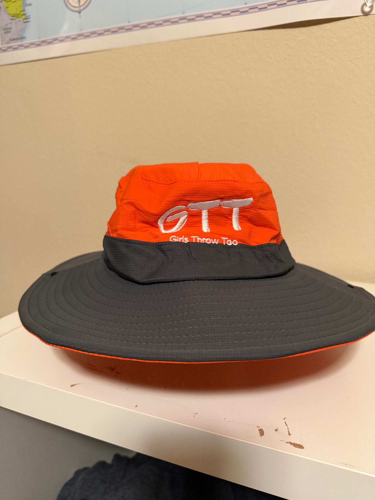 Sun Hat w/ Ponytail Holder